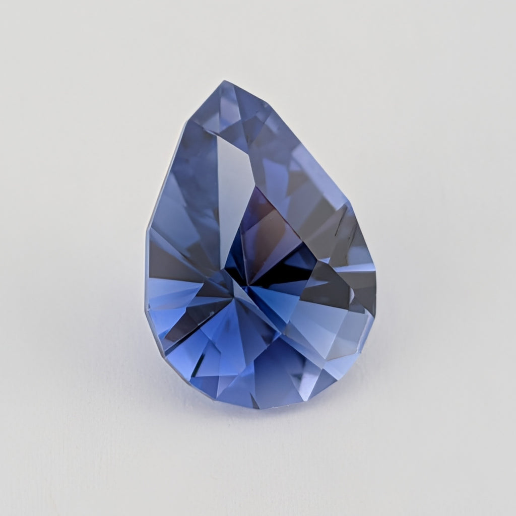 Synthetic Sapphire - 3.99 ct (8.6 mm x 11.5 mm)