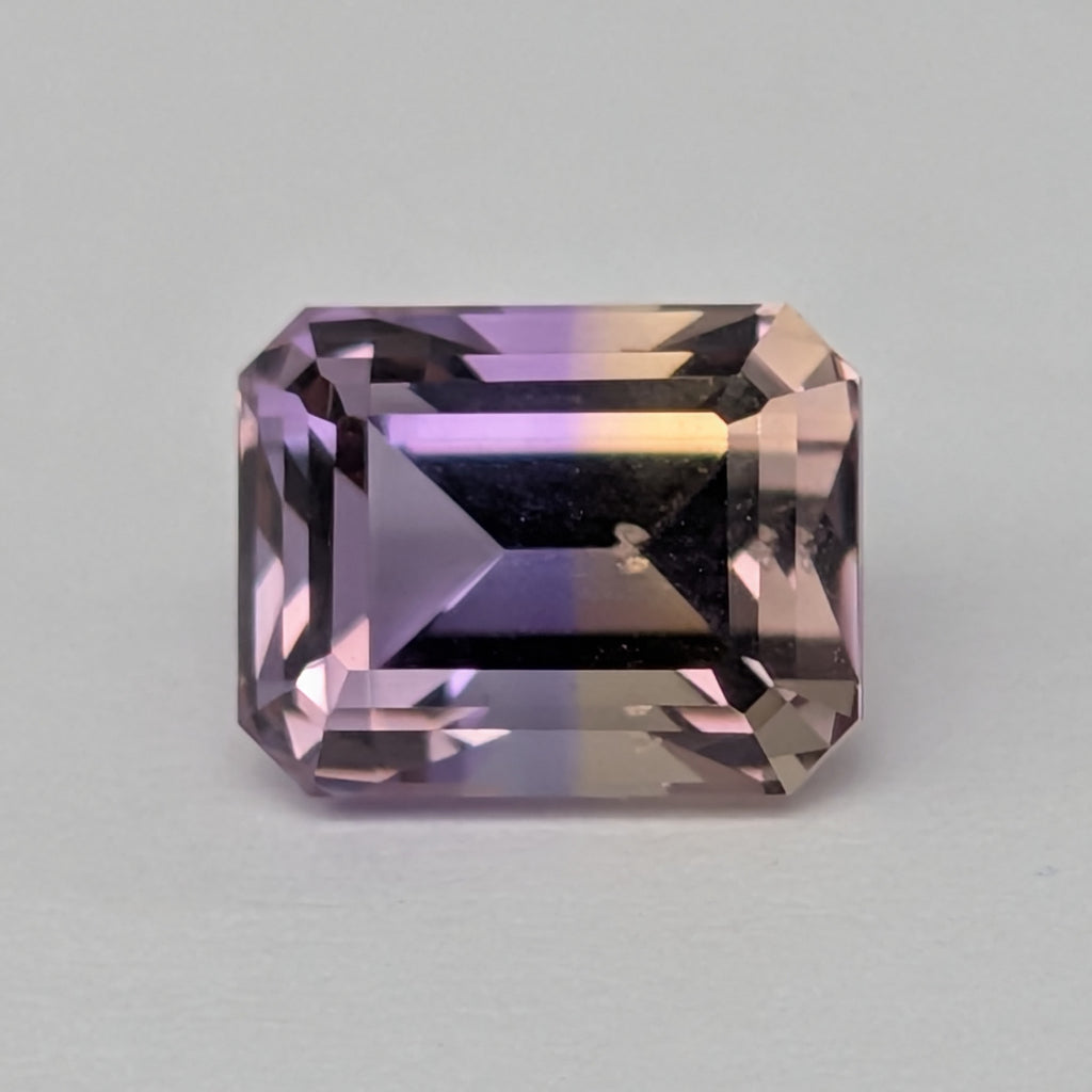 Ametrine - 3.4ct (9.2mm x 7mm)