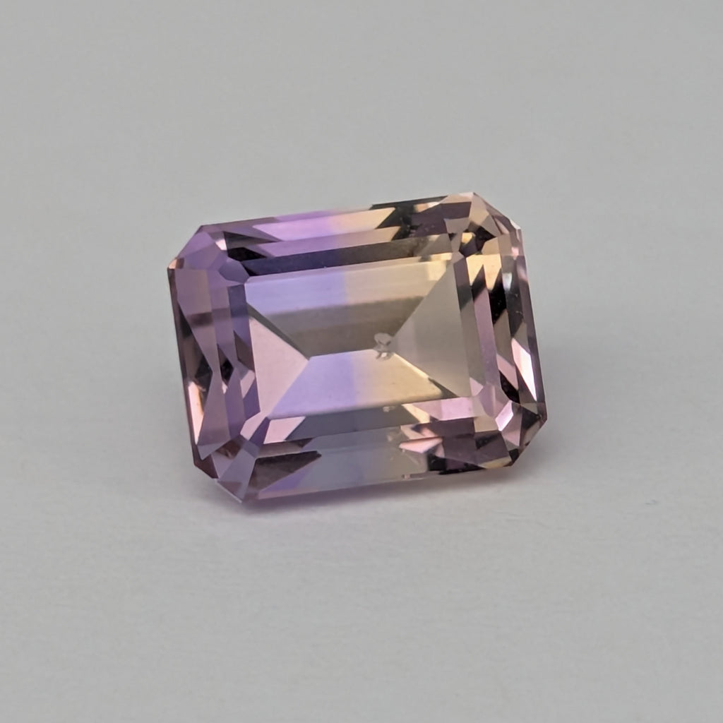 Ametrine - 3.4ct (9.2mm x 7mm)