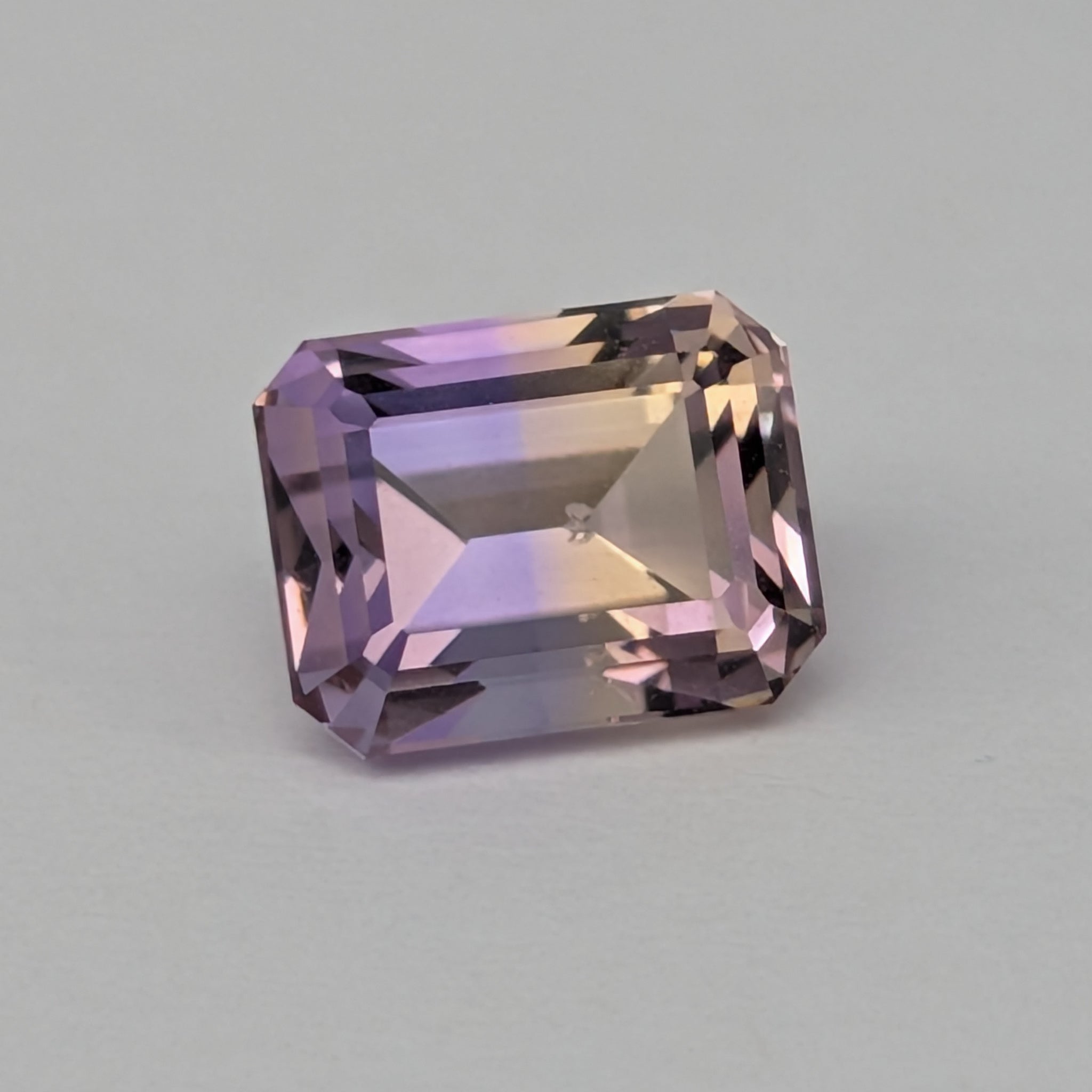 Ametrine - 3.4ct (9.2mm x 7mm)